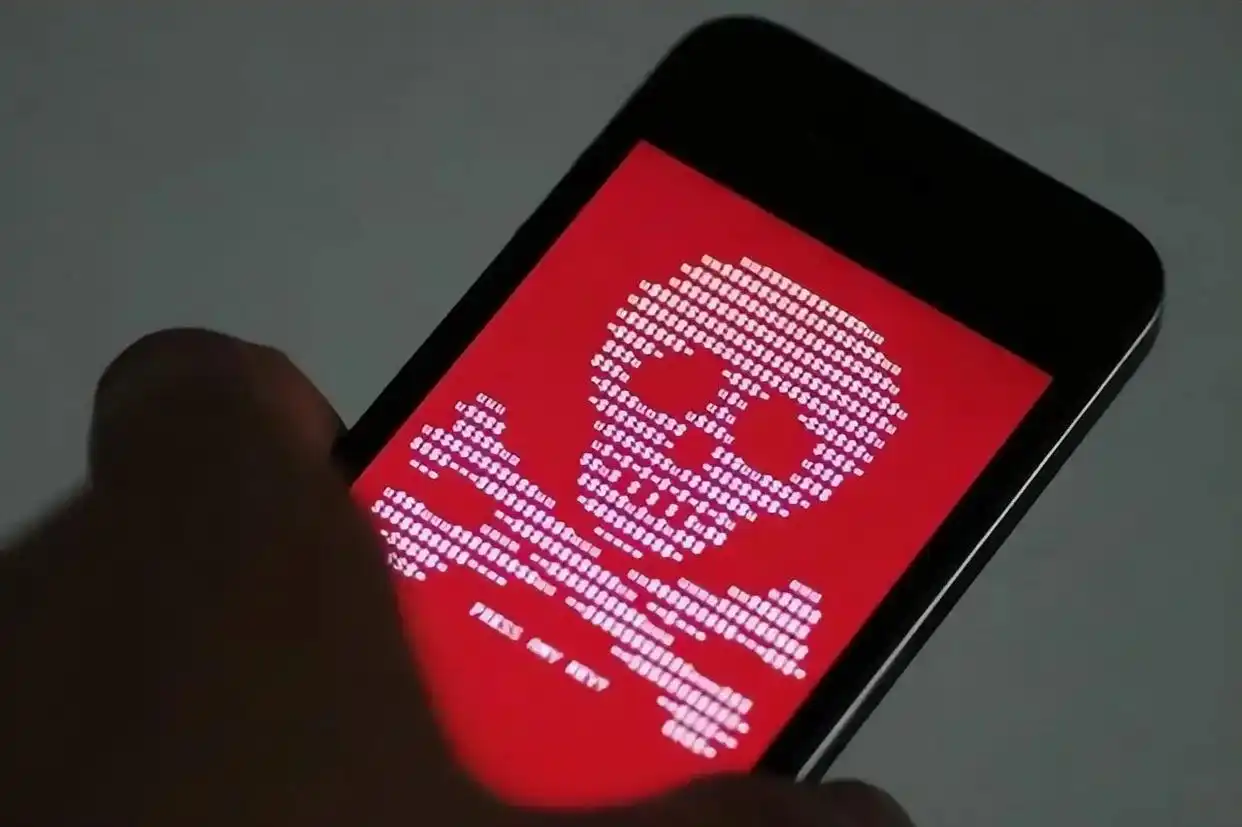 深夜浏览不健康网站_不健康网站风险_一打开就是鬼的网站