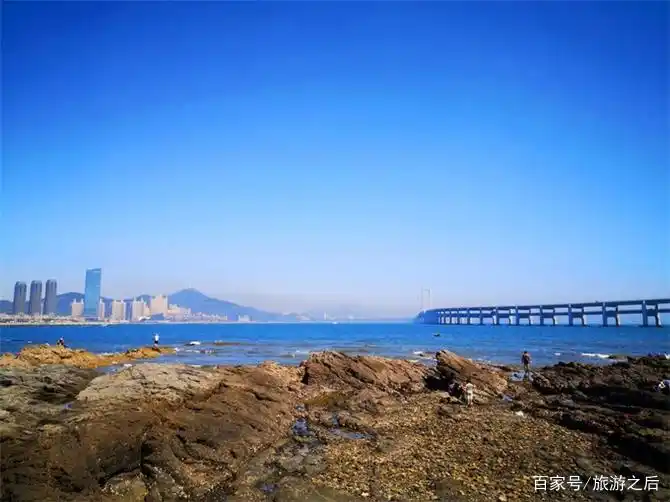 黑石礁公园旅游攻略_大连黑石礁小吃街_大连黑石礁